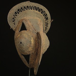 ヤム芋のマスク　パプアニューギニア　アベラム族　yam mask アンティーク ヤム芋のマスクパプアニューギニアアベラム族yam mask アンティーク